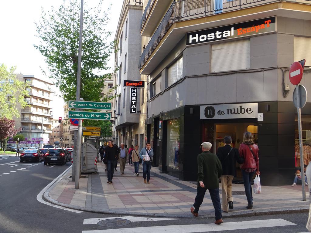 Hostal Escapat Salamanca Exterior foto